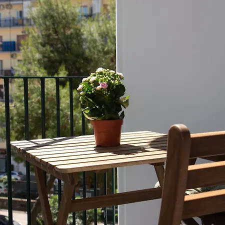 게스트하우스 Vesuvius115